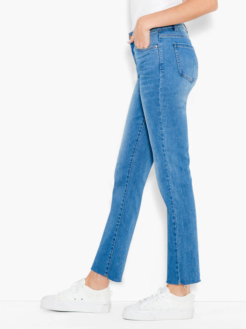 28" Daytrip Straight Denim Jeans - Image 3