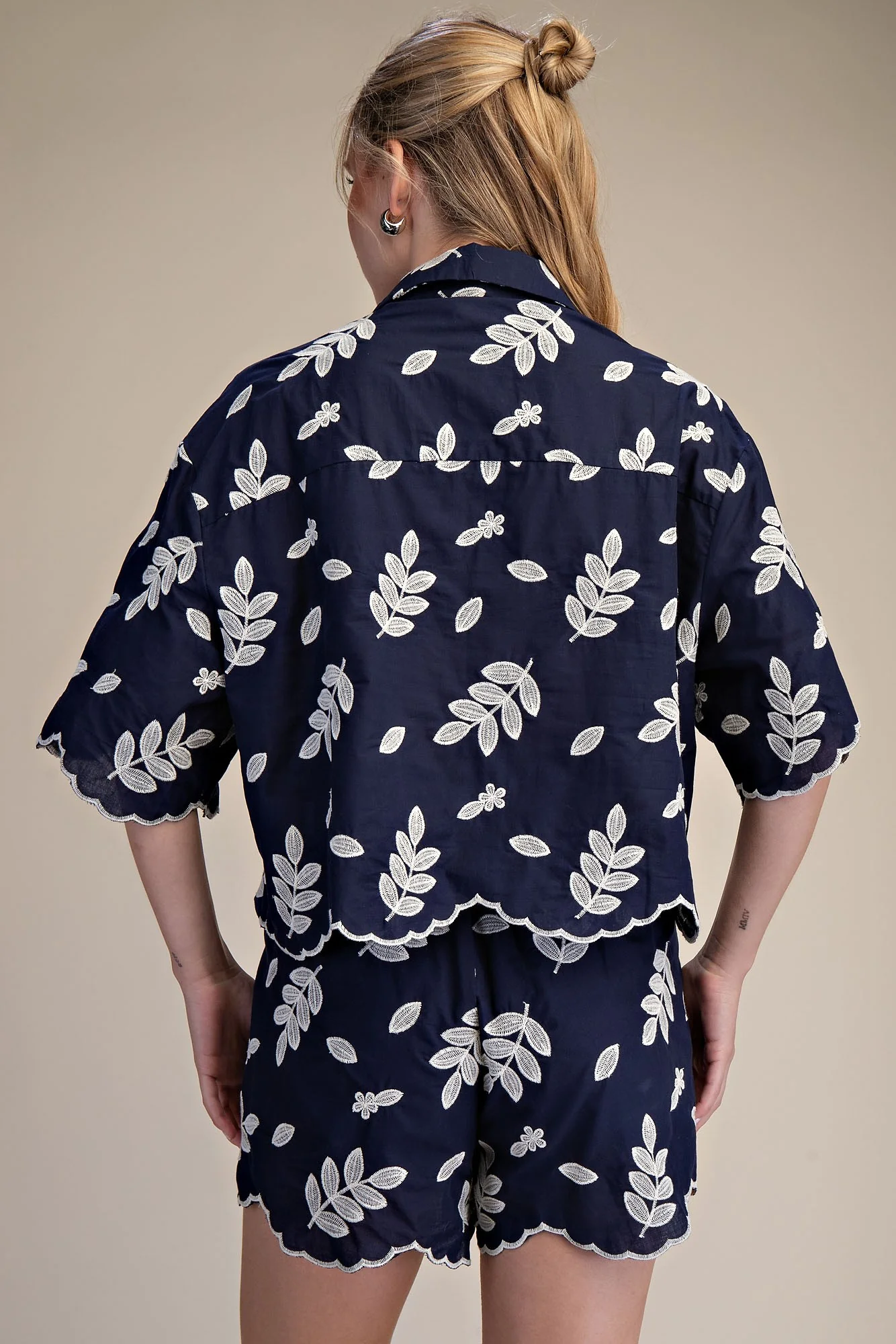 Collar Neck Button Down Eyelet Crop Shirt - Image 4