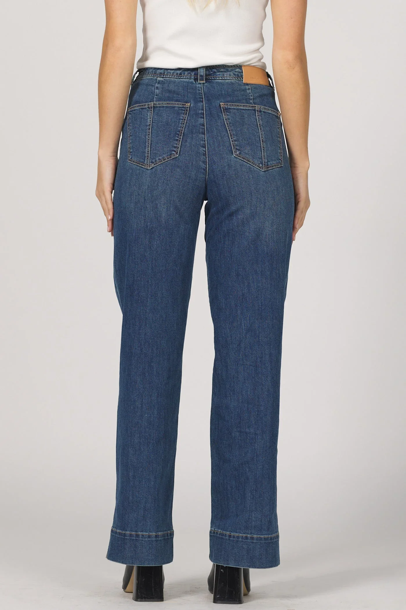 Holly Jeans - Kentfield - Image 3