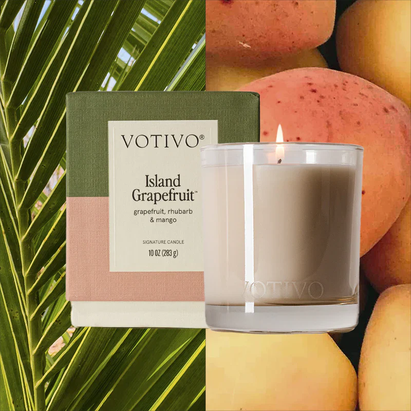 Island Grapefruit 10oz Signature Candle - Image 2