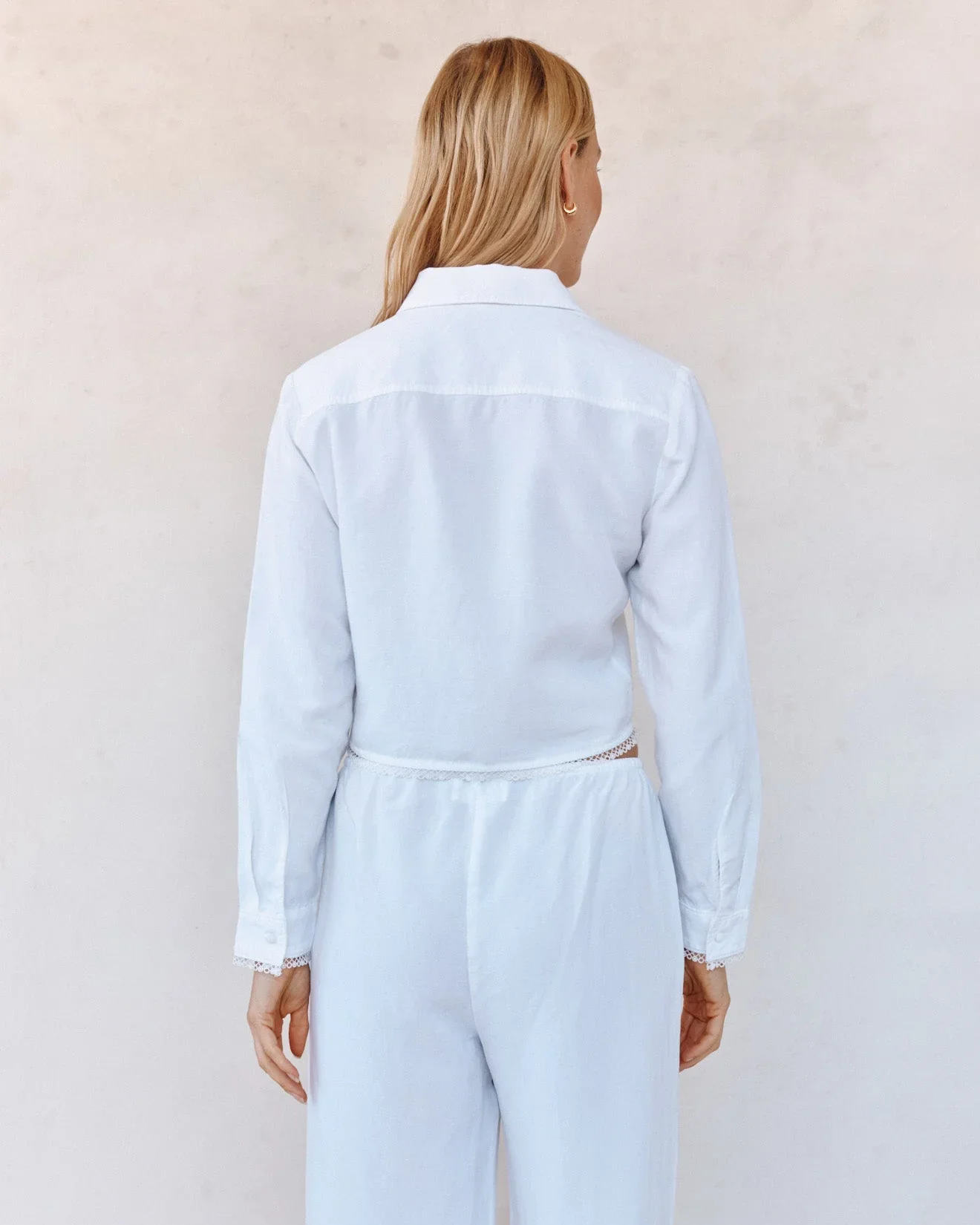Long Sleeve Cropped Shirt with Trim - Image 4
