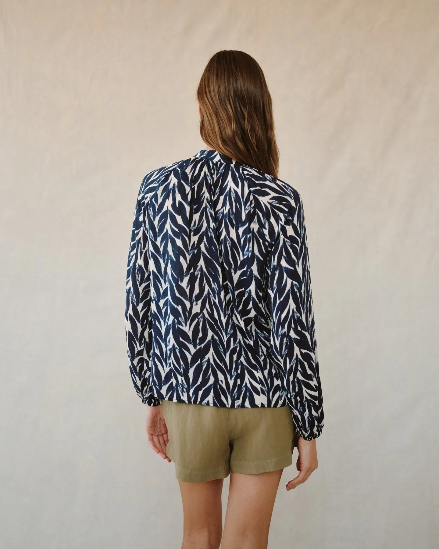 Long Sleeve Shirred Raglan Shirt - Image 4