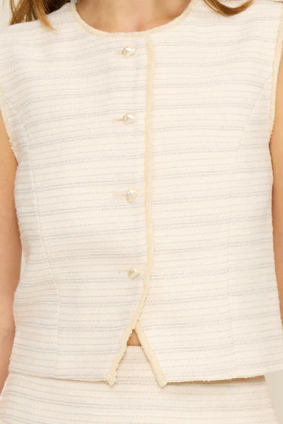 Raeann Vest - Image 2