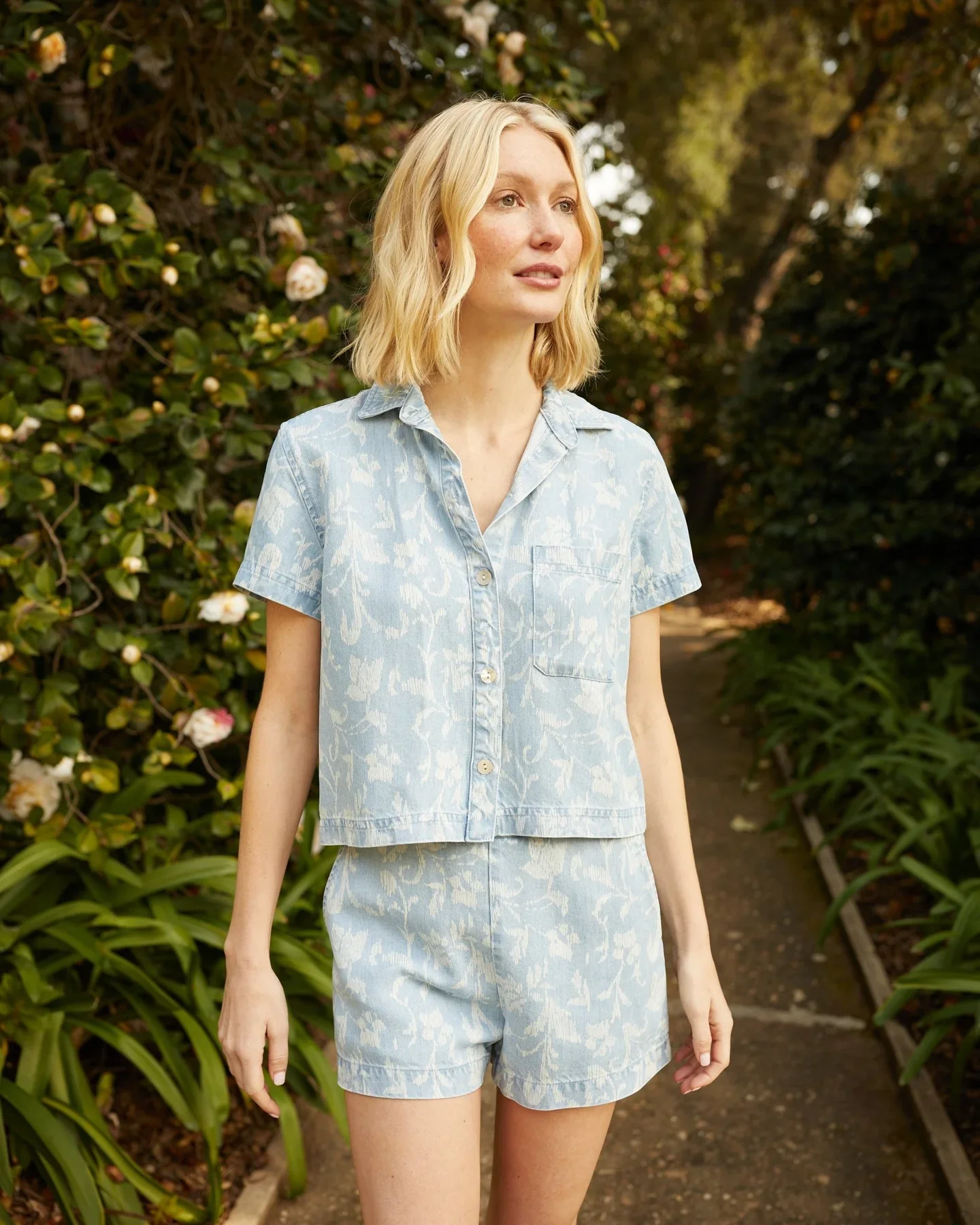 Short Sleeve Pocket Button Down
